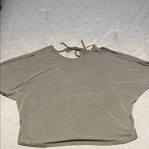 Splendid khaki green Women's batwing cold shoulder top - very soft material.